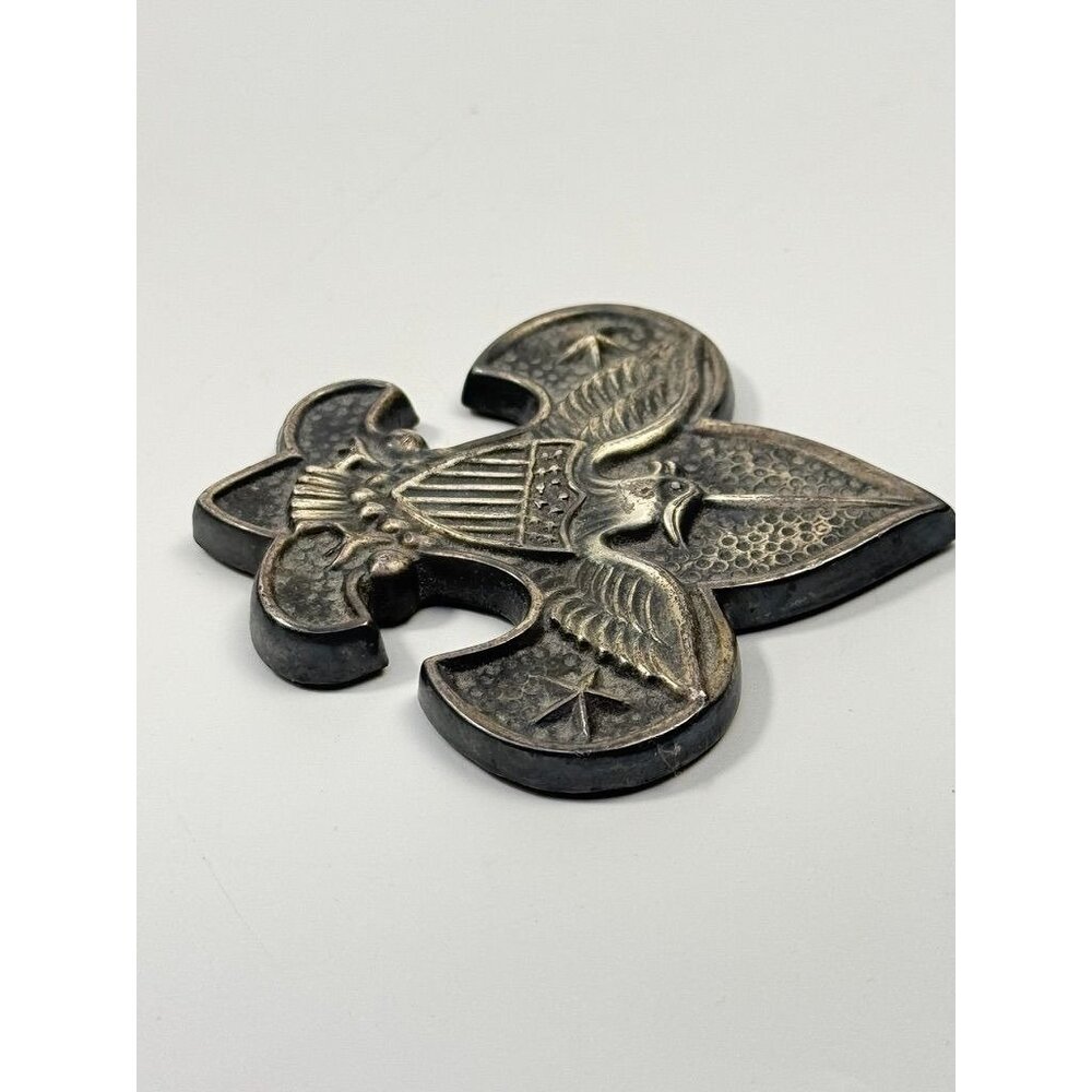 Paperweight Boy Scouts of America Fleur-de-Lis Felt Back Office Desk Decor - Picture 12 of 14